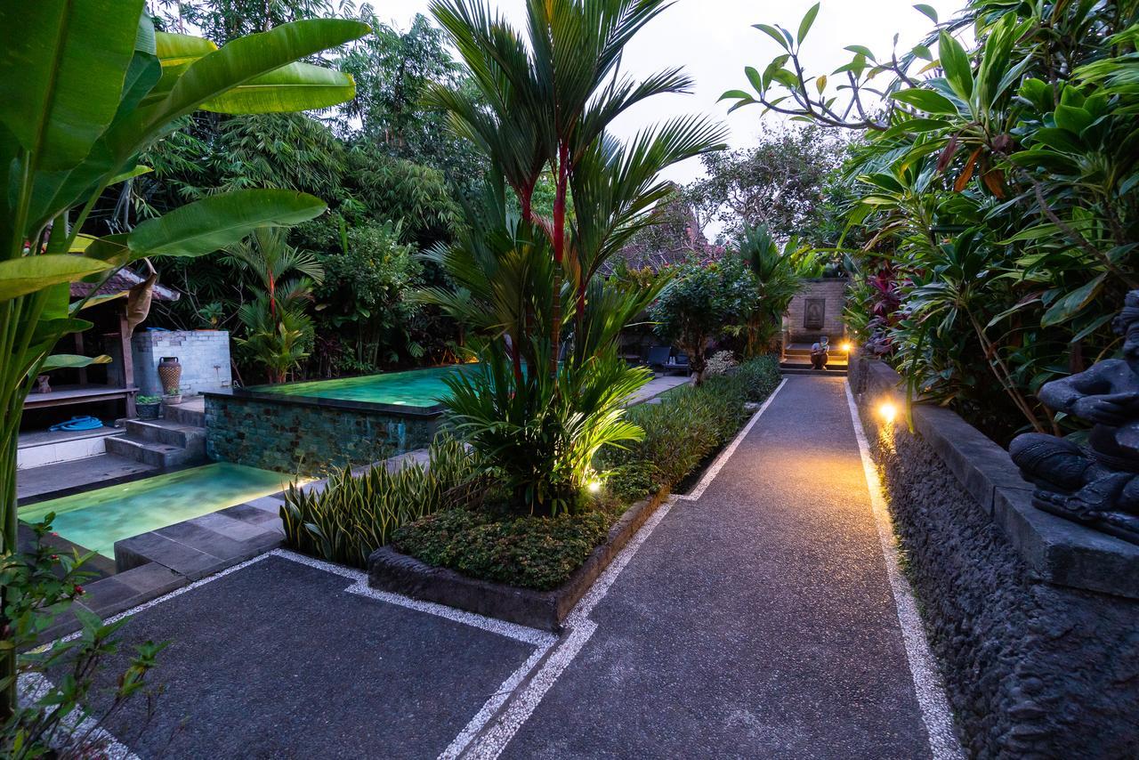 Sari Bamboo Villas Ubud Exterior foto